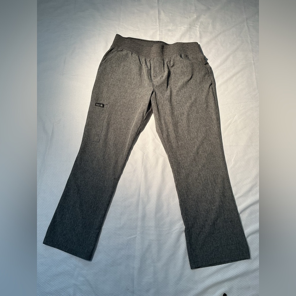 Koi Gray Men’s Scrub Pants - Stretch Waist